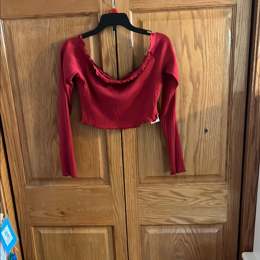 SHEIN Red Ribbed Long Sleeve Crop Top